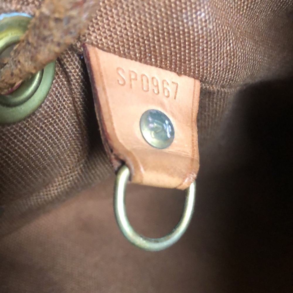 💎 Kendall Jenner 💎 mini BACKPACK Louis Vuitton montsouris pm RARE - Picture 16 of 16